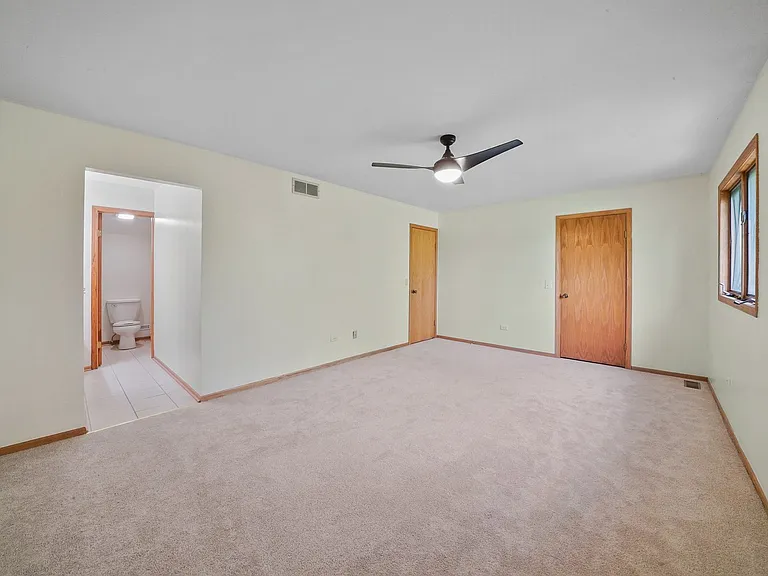 808 Shakespeare Dr — Photo 8