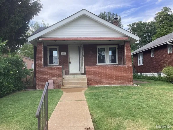 8249 Appleton Dr, Saint Louis, MO 63132
