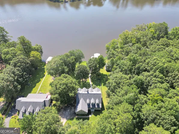 561 Harbour Shores Dr, Jackson, GA 30233