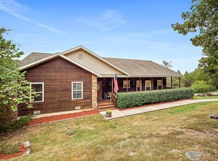 153 Goodnight Hollow Rd, Walnut Shade, MO 65771