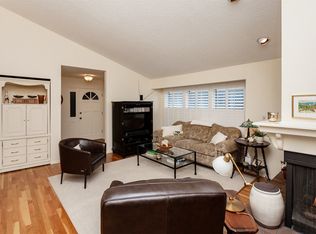 6172 Terrace Dr #14, Johnston, IA 50131