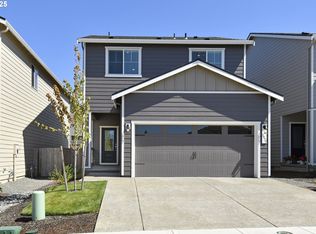 3977 SW Duniway Ln, Gresham, OR 97080