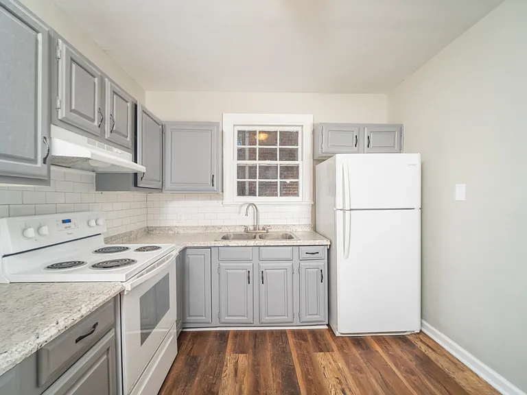 3509 Delaware Ave — Photo 13