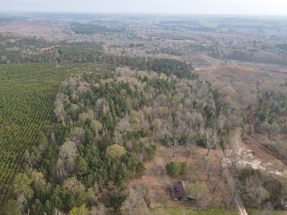 1st image of 16 Ac Cres #1237