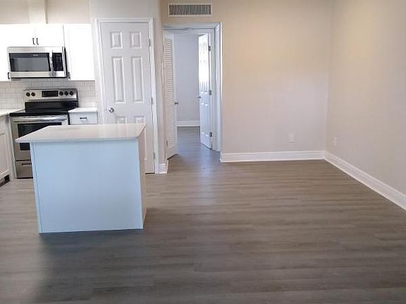 2nd image of 550 50th Ave N #24