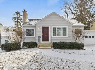 37 S Hillside Ter, Madison, WI 53705