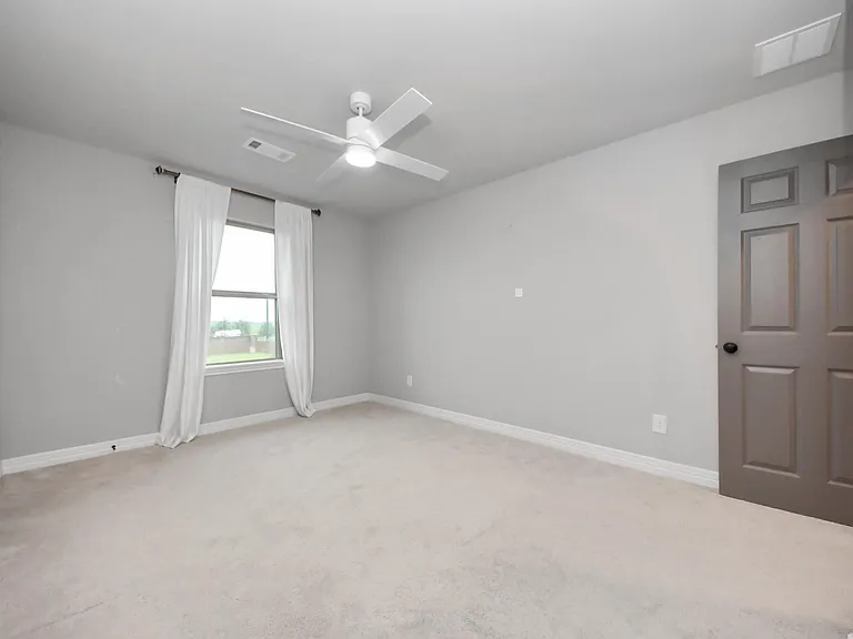 108 Summer Pool Ct — Photo 41