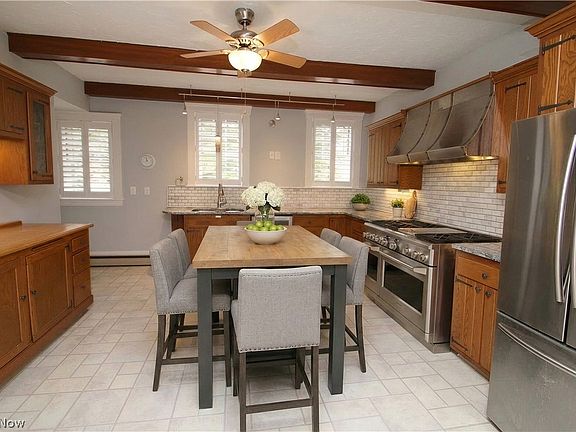 5th image of 37082 Beech Hills Dr