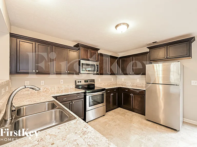 126 Kash Ct — Photo 8