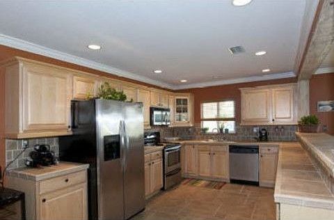 4th image of 2250 W Bay Isle Dr SE