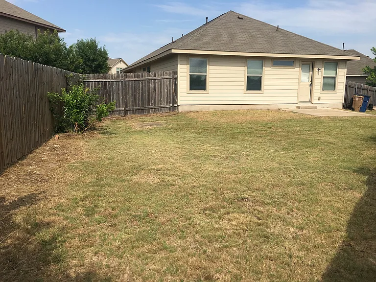 7005 Outfitter Dr — Photo 21