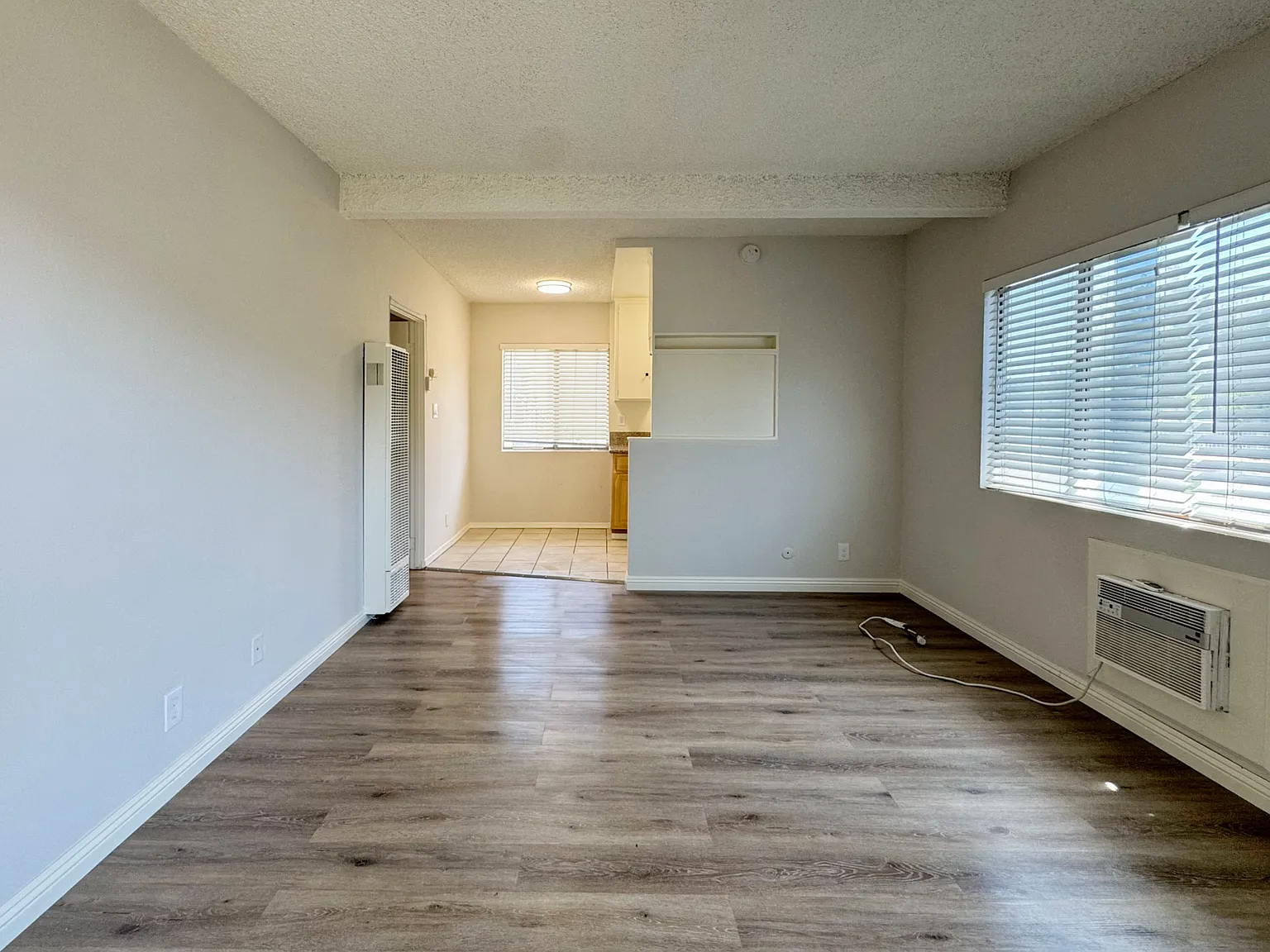 1 bed, 575 sqft, $1,795 — Photo 2