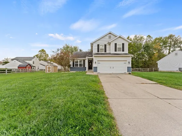 1567 Driftwood Ct, Amelia, OH 45102