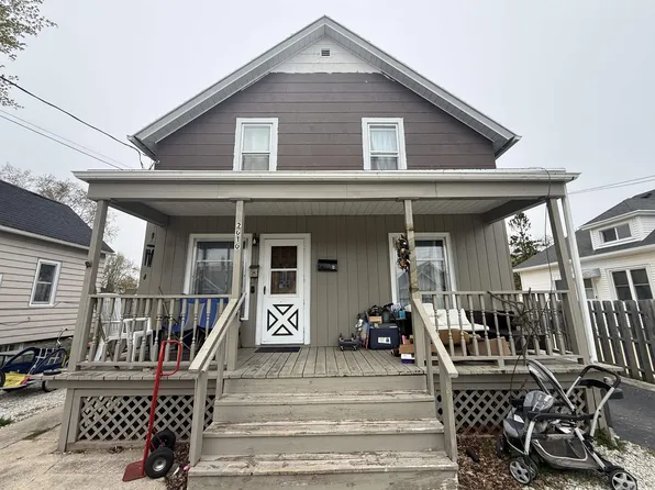 2010 Lincoln St, Two Rivers, WI 54241