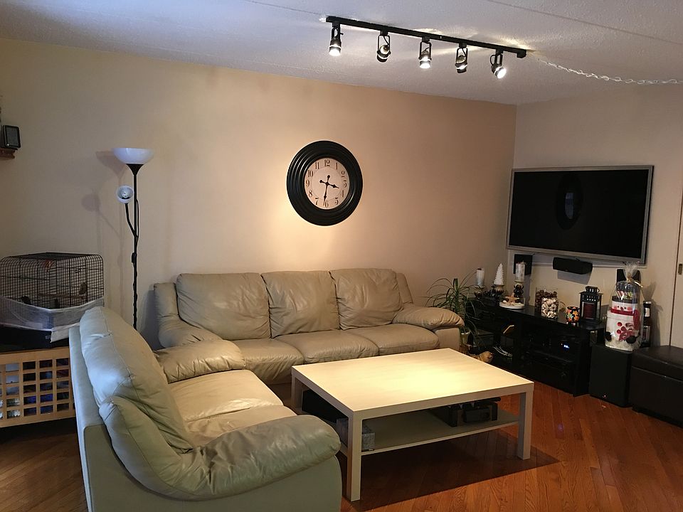 1st image of 6024 60th Dr APT 1B