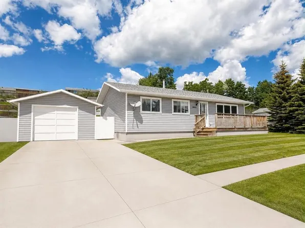 10542 W 98th Ave, Grande Cache, AB T0E 0Y0