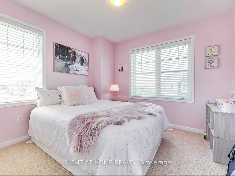 638 Holly Ave — Photo 14