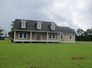 1304 Upper Hawthorne Trl, Cairo, GA 39828