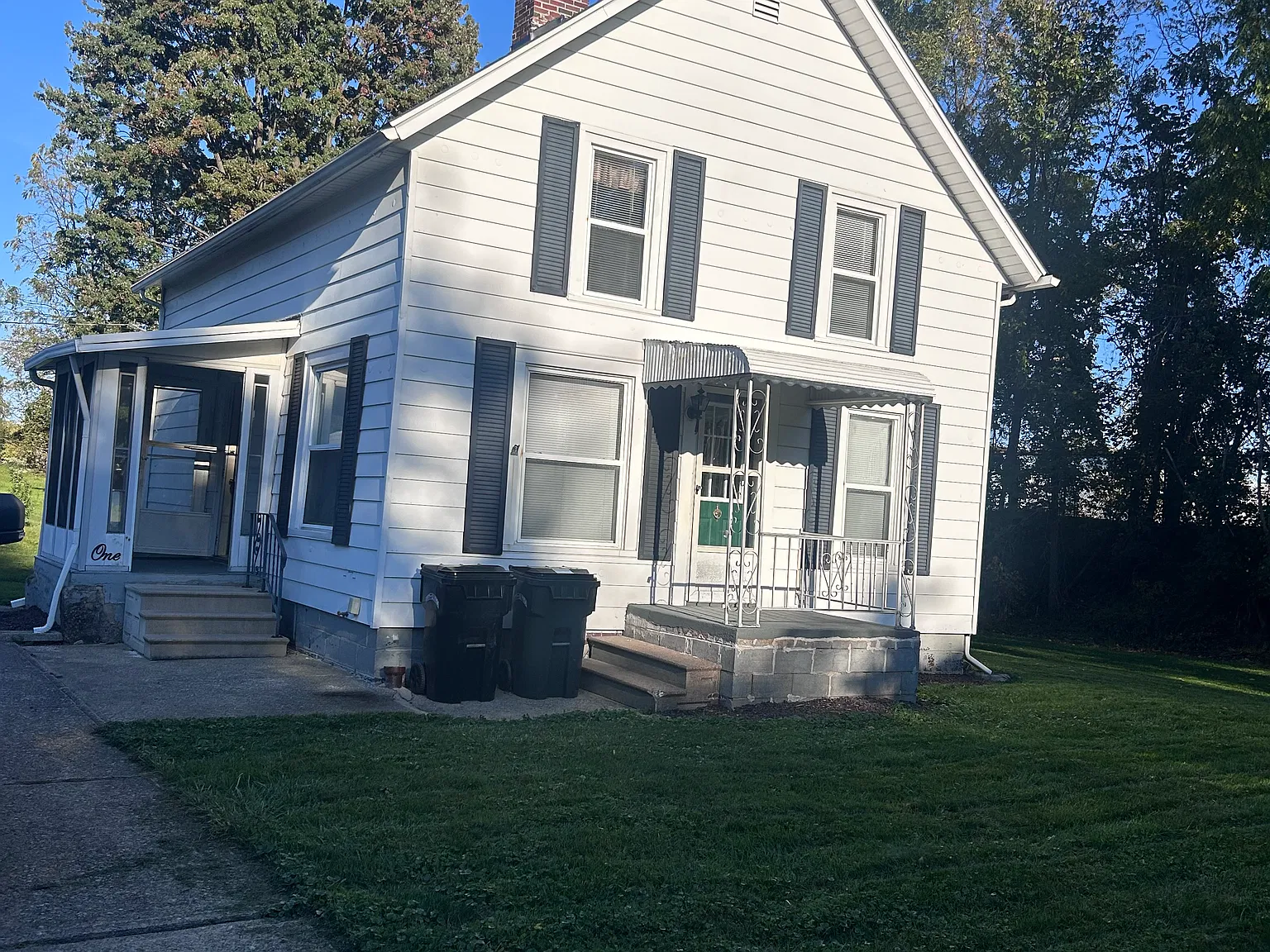 3 bed, 1368 sqft, $1,400 — Photo 2