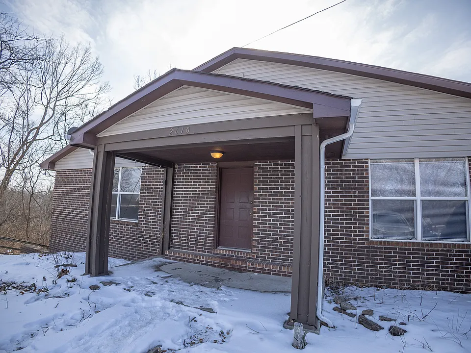 2610 Schott Rd #3