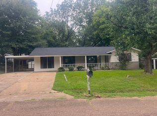 305 Ward Dr, Starkville, MS 39759