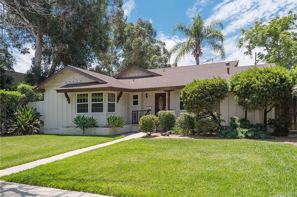 15628 Lassen St, North Hills, CA 91343 | Zillow