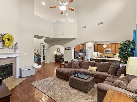 5th image of 1817 Maggis Meadow Ln