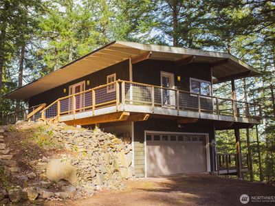 1178 Scenic Avenue, Lummi Island, WA, 98262