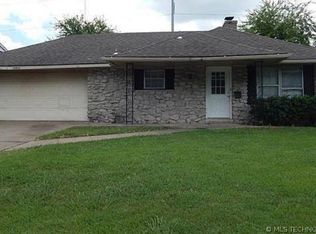 10912 E 20th St, Tulsa, OK 74128