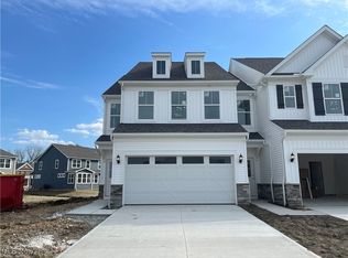 980-1 Memory Ln, Aurora, OH 44202