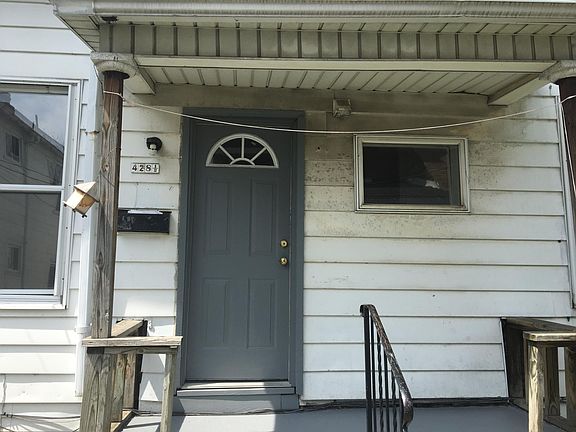 Small front porch
