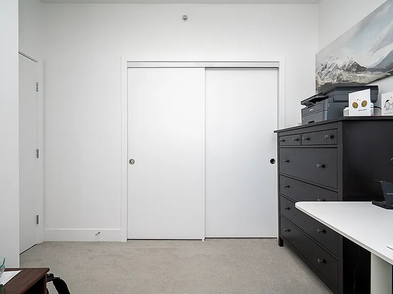 2435 Kingsway #608 — Photo 23