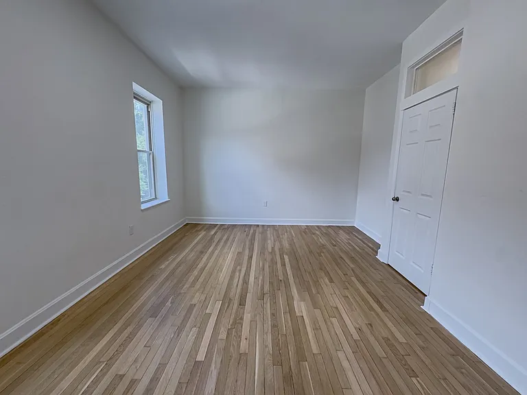 1936 Green St #2 — Photo 25
