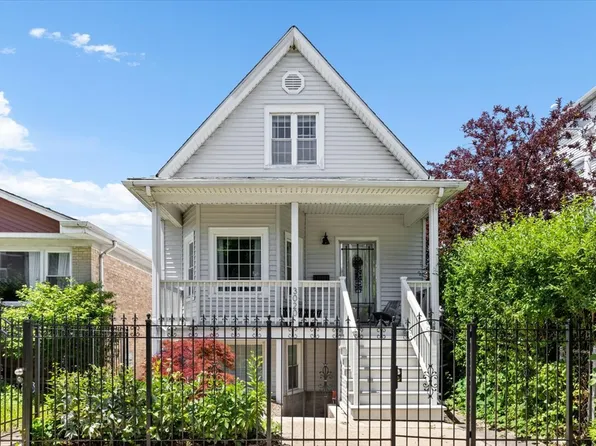 3020 N Francisco Ave, Chicago, IL 60618
