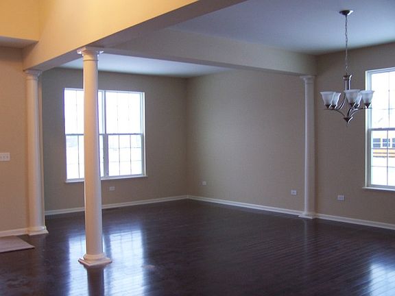 4th image of 1221 Vertin Blvd