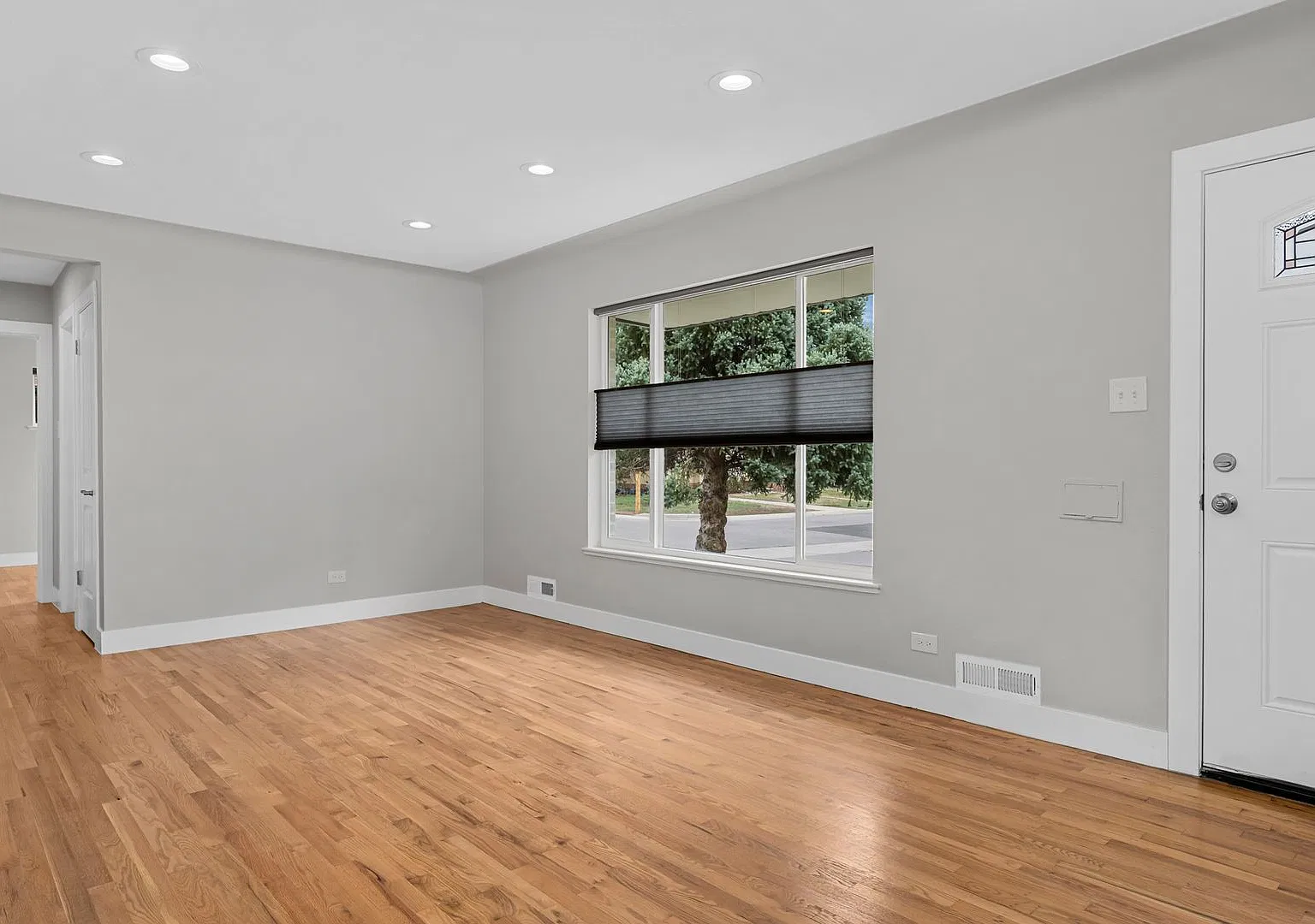 4 Bedroom Home with Large Yard and Finished Basement in Harvey Park — Photo 4