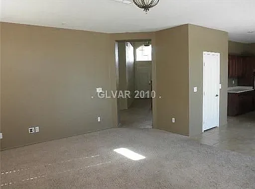 3874 Rugen Ave — Photo 14