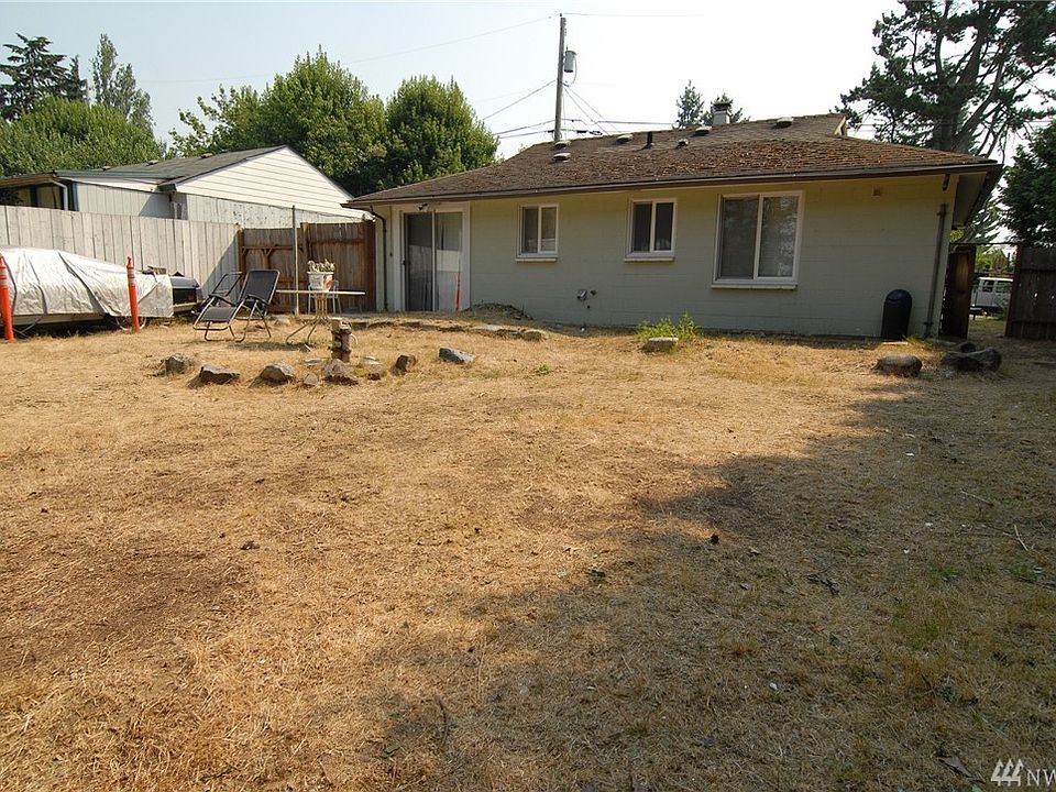 2nd image of 24304 59th Ave W