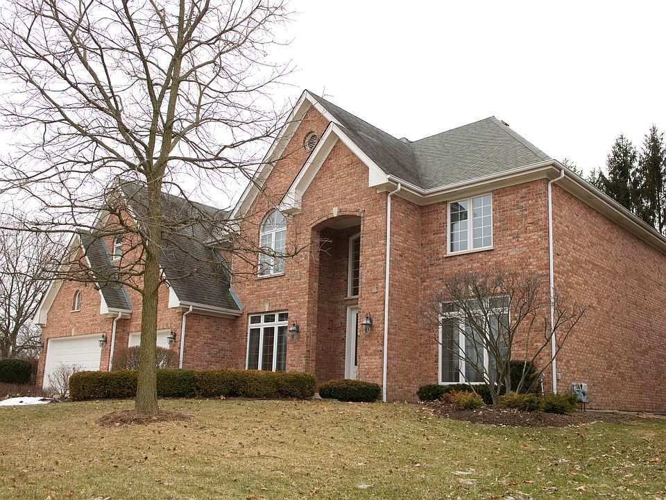 1st image of 2S430 Canterbury Ct
