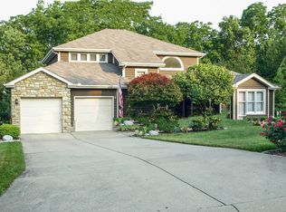 7415 Desert Springs Ct, West Chester, OH 45069