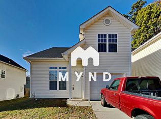 5188 Brooktree Dr, Charlotte, NC 28208