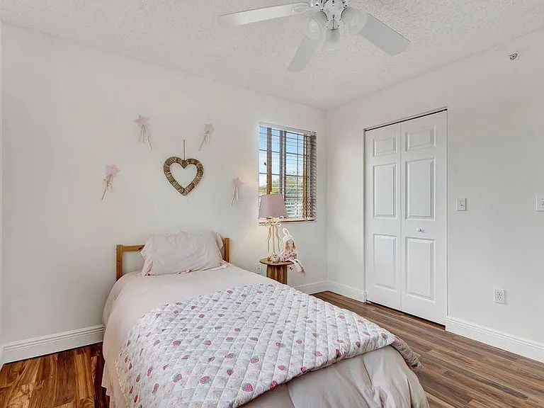 1400 Crestwood Ct S #1407 — Photo 19