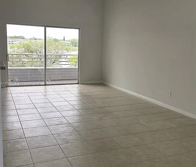 3409 NW 44th St #201 — Photo 5