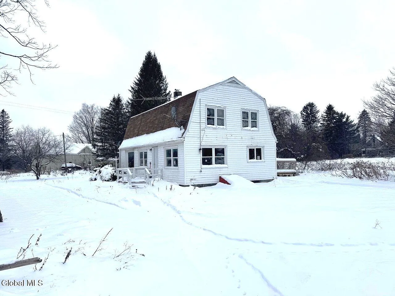 129 Hogsback Road photo 1