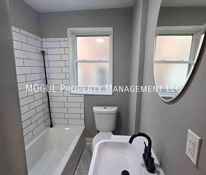 4955 Lindenwood Ave #1E — Photo 6