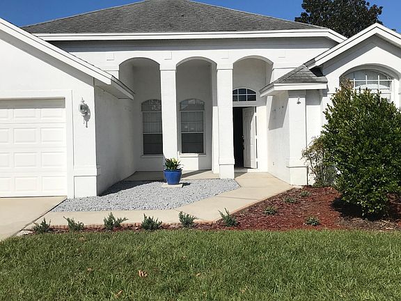 2nd image of 28751 Thomasville Pl