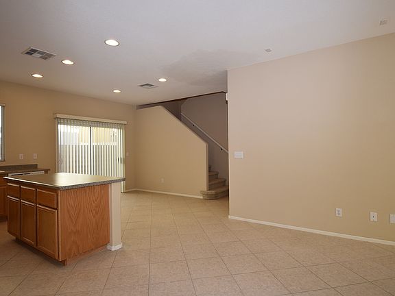Open floor plan!