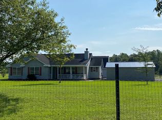 5233 Dixon Rd, Blackshear, GA 31516