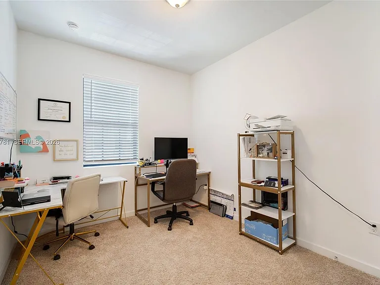 1181 SW 7th Ct #1181 — Photo 16