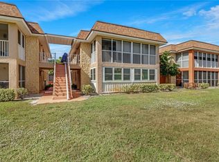 1400 Pompei Ln APT 21, Naples, FL 34103